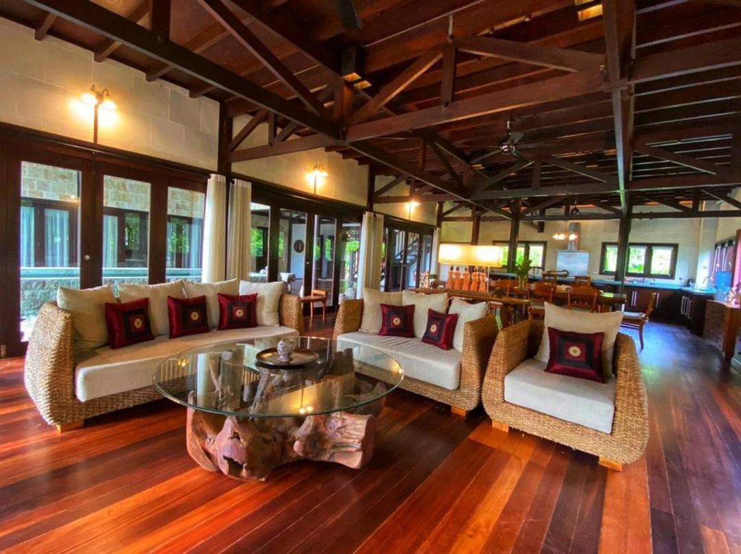 Kudat Riviera Exclusive Beach Villas Екстер'єр фото