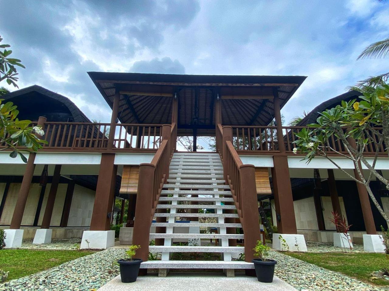 Kudat Riviera Exclusive Beach Villas Екстер'єр фото