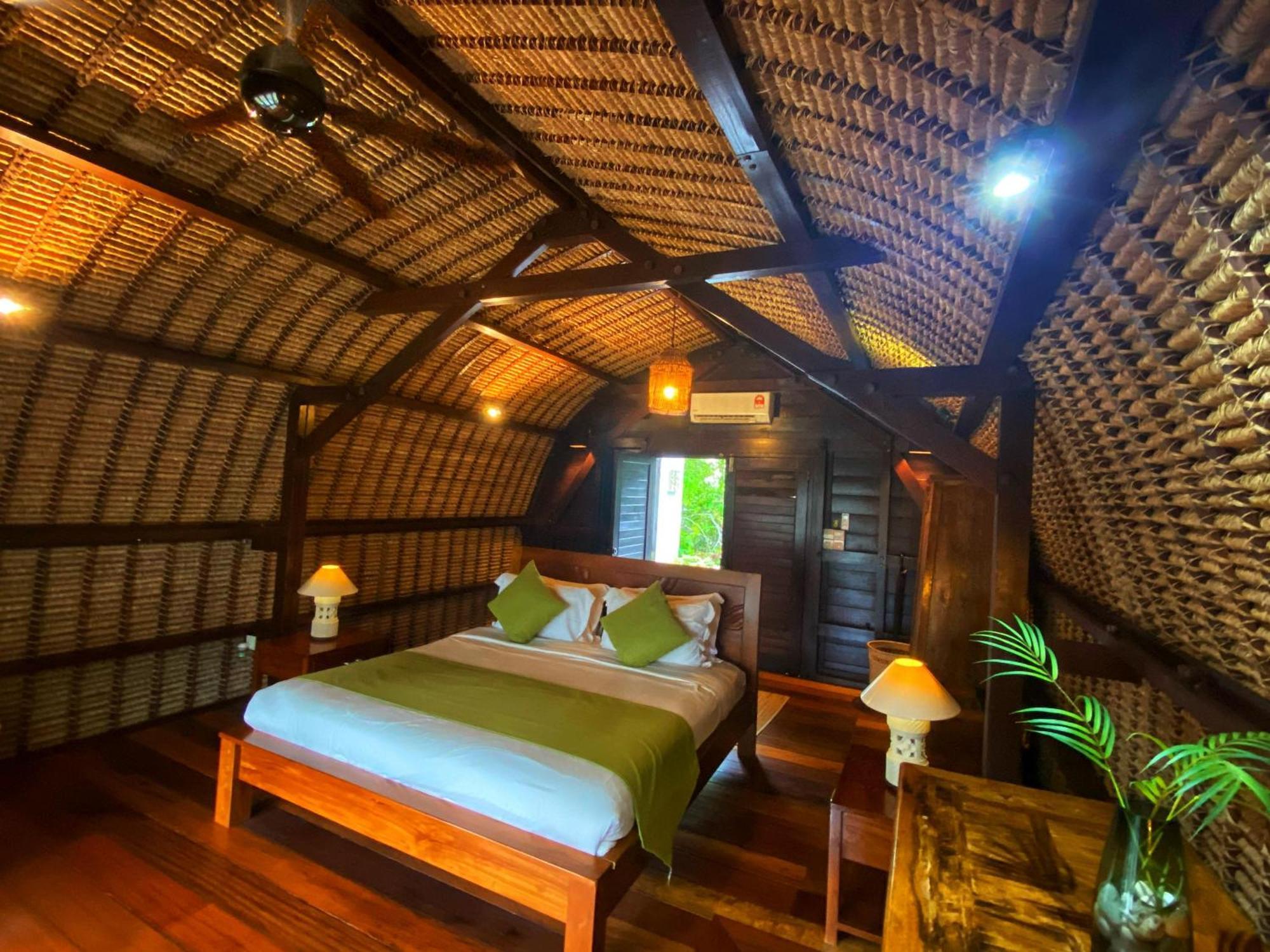 Kudat Riviera Exclusive Beach Villas Екстер'єр фото